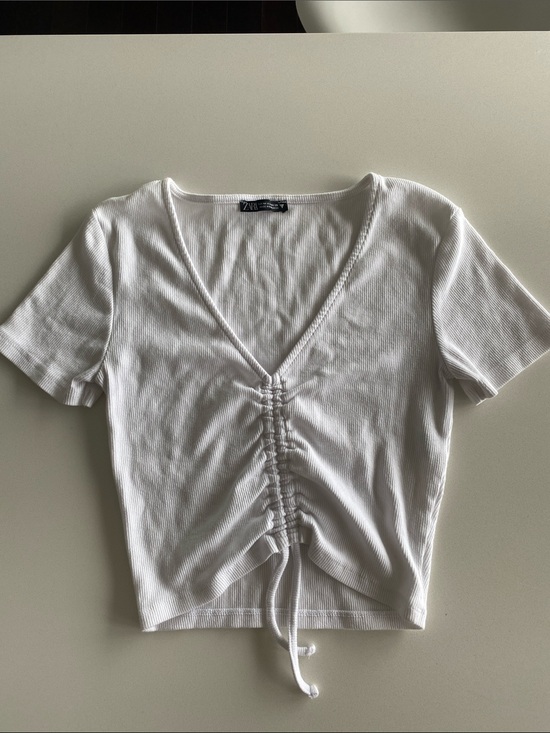 Zara Tops - Zara White Ribbed V-Neck Ruched Drawstring Crop Tee